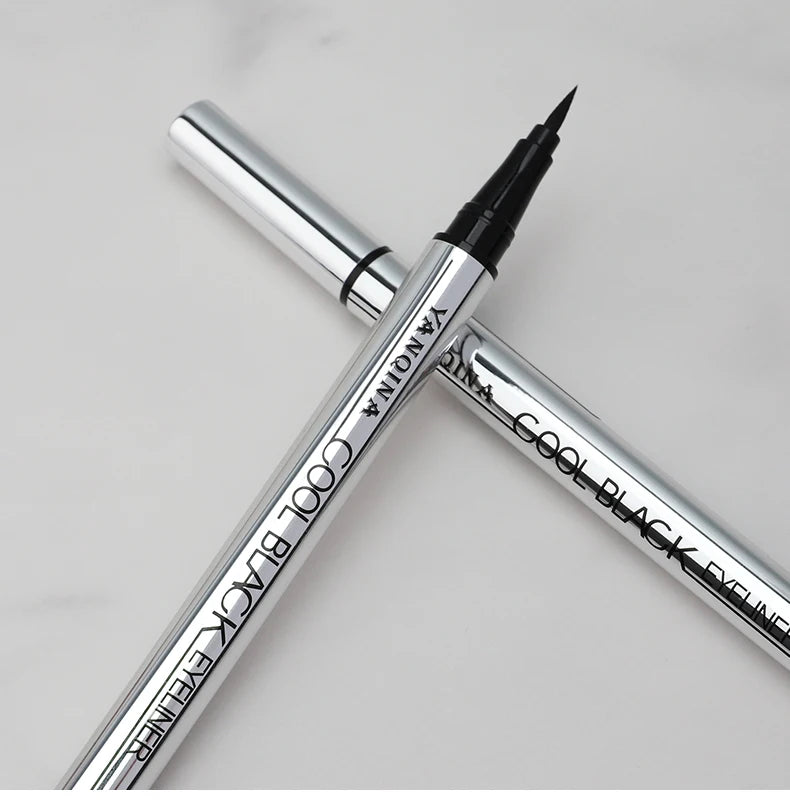 Black Brown Eyeliner Pen Waterproof Sweatproof Long Lasting No Smudge Liquid Eyeliner Eye Makeup Tool for Beginners