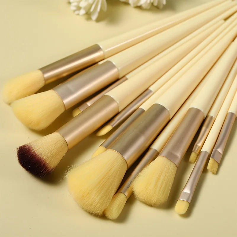 13-Piece Professional Makeup Brush Set with Travel Bag – Soft Bristle Collection