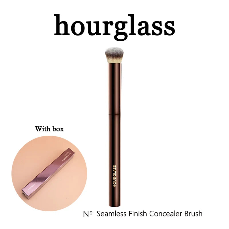 Seamless Finish Concealer Brush Angled Concealer Brush Face Buildable Coverage Liquid Cream Concealer Makeup Tool