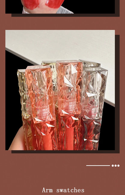 Mirror Shine Lip Gloss – Moisturising, Long-Lasting & Non-Fading