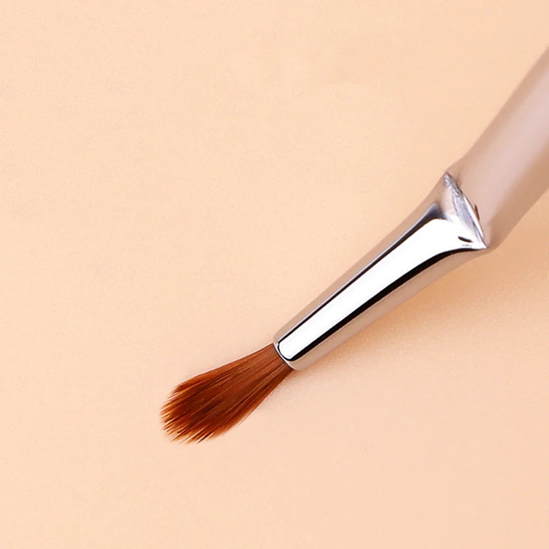 1Pc Bent Liner Makeup Brushes Precision Angled Eyeliner Brush Eyeshadow Eye Brow Tool Detail Eye Liner Precision Cosmetic Tools