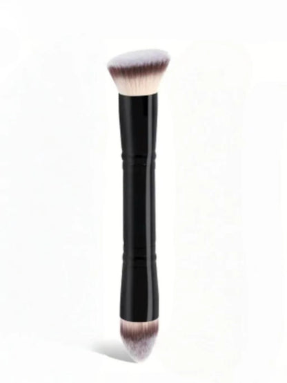 Double-Ended Foundation & Contour Brush – Dual-Purpose Blending Tool