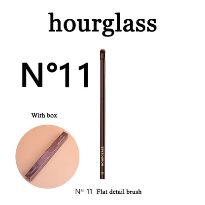 Seamless Finish Concealer Brush Angled Concealer Brush Face Buildable Coverage Liquid Cream Concealer Makeup Tool