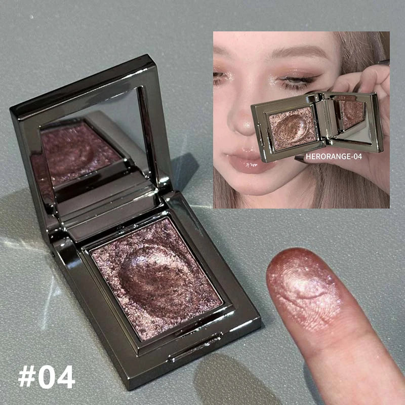 Chameleon Shimmer Eyeshadow – Colour-Shifting, Sparkle & Buildable Pigment
