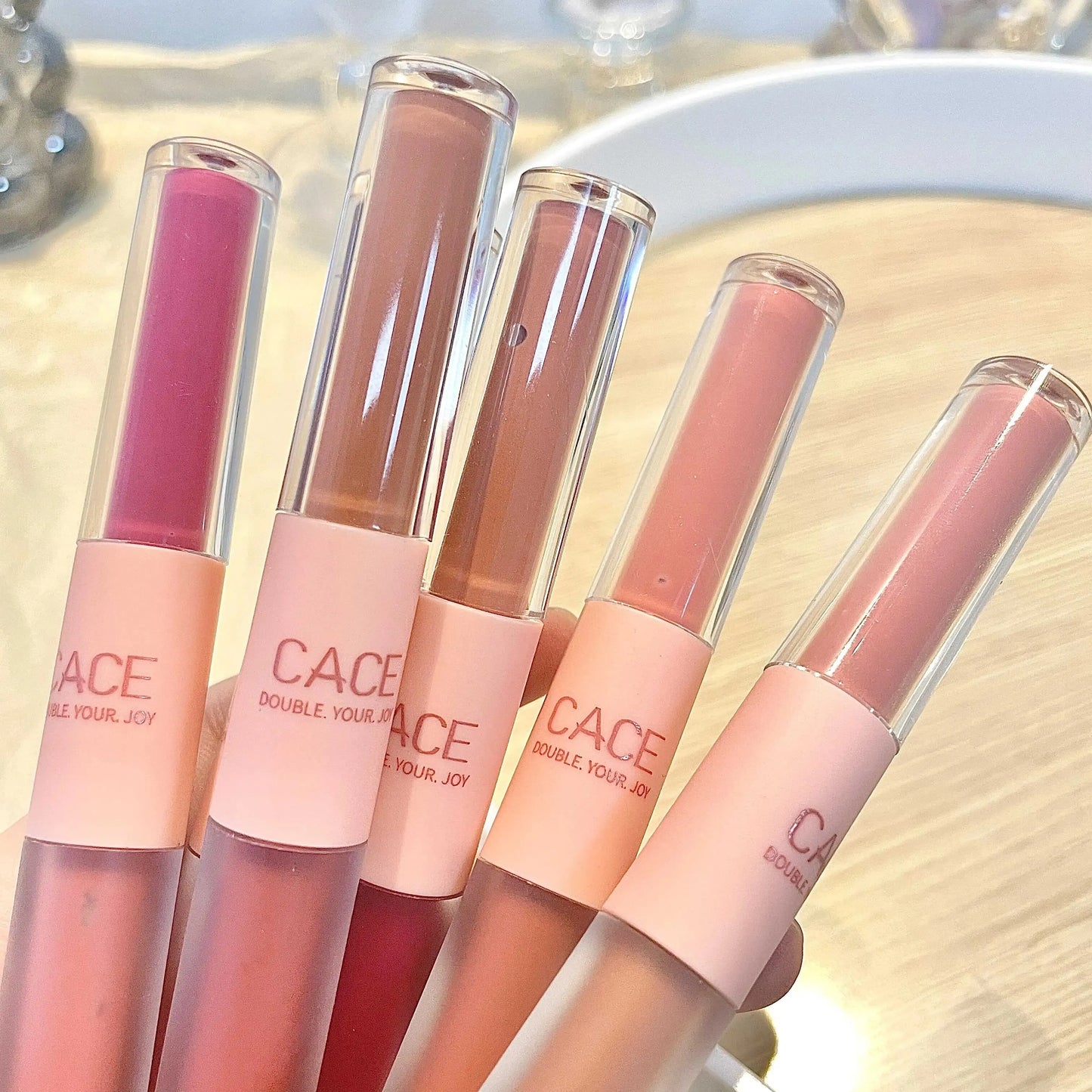 Dual-Ended Lip Gloss – Matte & Mirror Gloss Finish