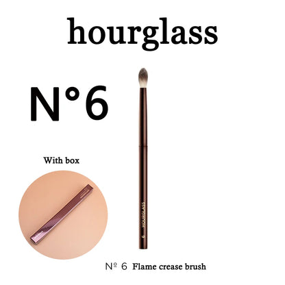 Seamless Finish Concealer Brush Angled Concealer Brush Face Buildable Coverage Liquid Cream Concealer Makeup Tool