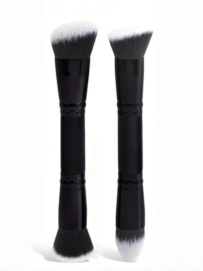 Double-Ended Foundation & Contour Brush – Dual-Purpose Blending Tool