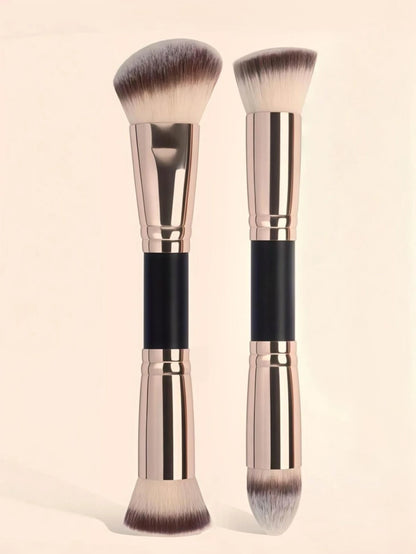 Double-Ended Foundation & Contour Brush – Dual-Purpose Blending Tool