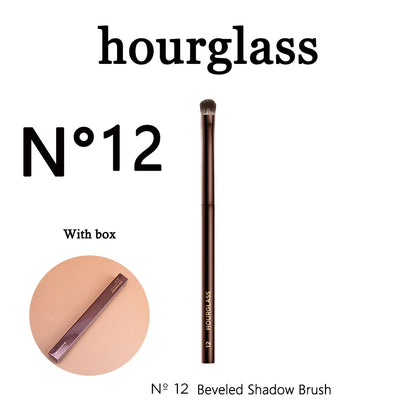 Seamless Finish Concealer Brush Angled Concealer Brush Face Buildable Coverage Liquid Cream Concealer Makeup Tool